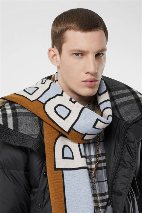 burberry reversible two-tone love football scarf|The Burberry Scarf .